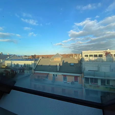 Appartement Au Cœur Des Eaux-vives